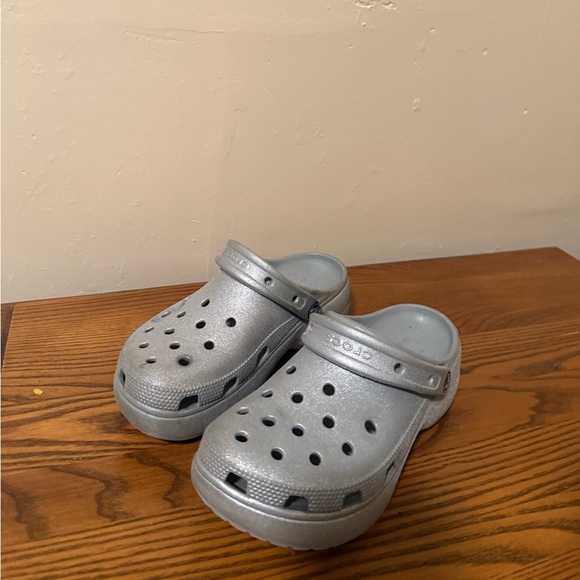 Crocs Classic Platform Clog - Silver Glitter Women Size 8 Preowned - Picture 1 of 8